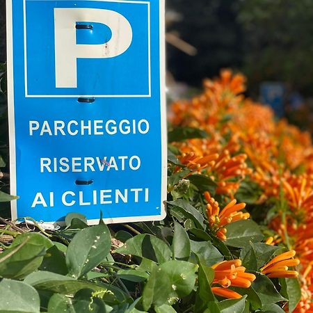 B&B Mareagro Santa Teresa Di Riva Eksteriør billede