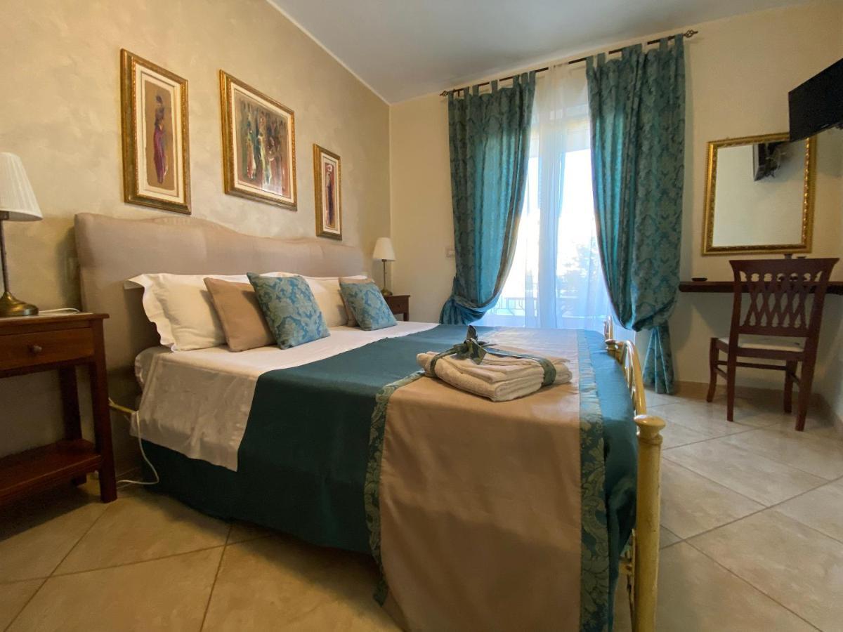 B&B Mareagro Santa Teresa Di Riva Eksteriør billede