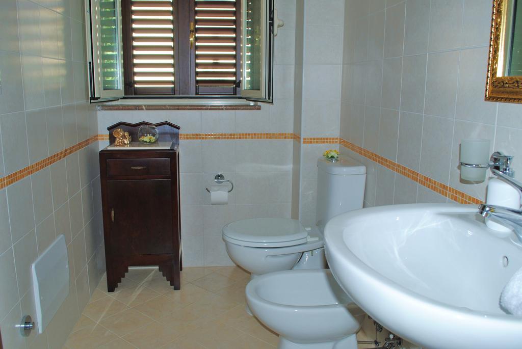 B&B Mareagro Santa Teresa Di Riva Eksteriør billede