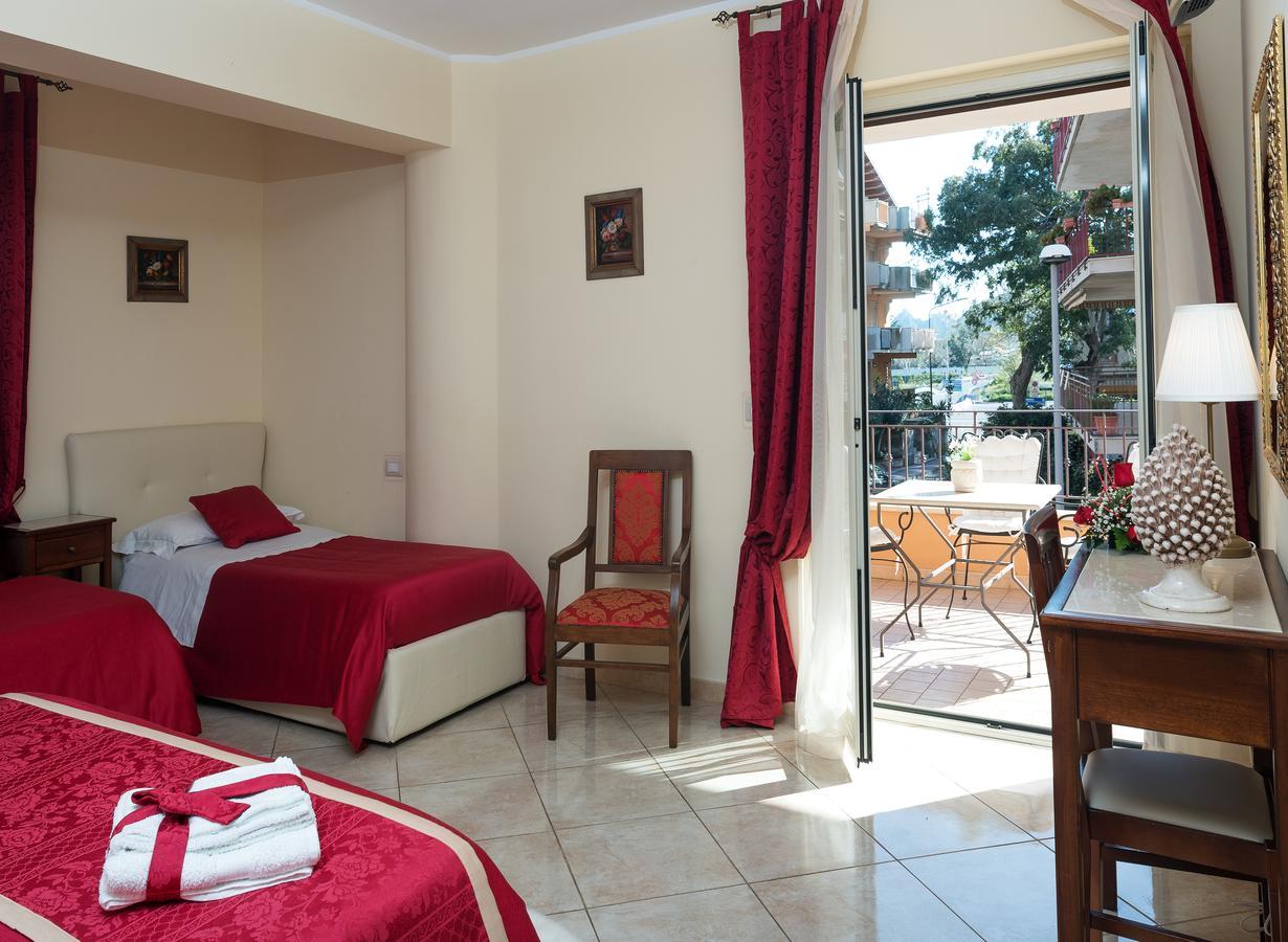 B&B Mareagro Santa Teresa Di Riva Eksteriør billede